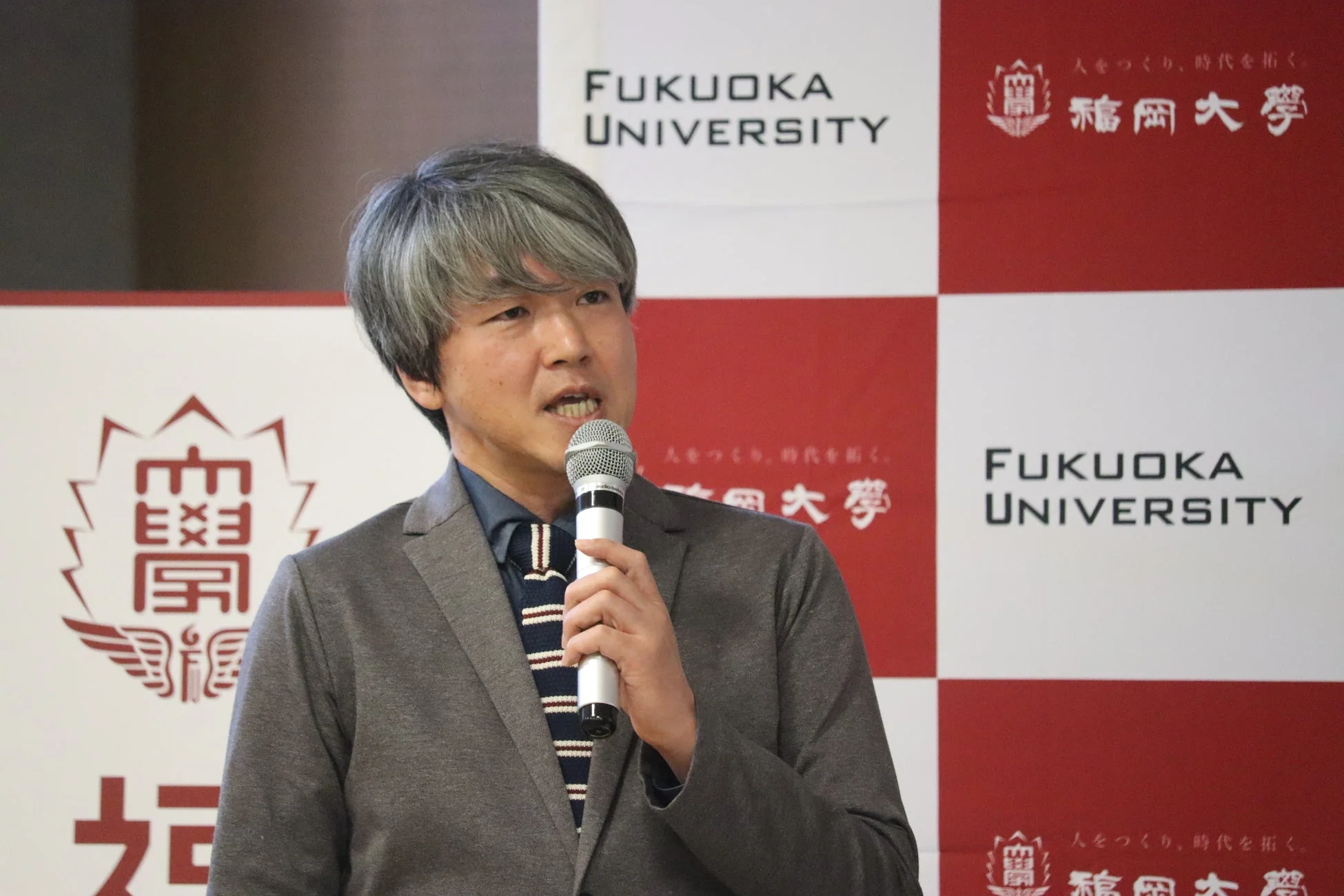 中島賢一教授の講演