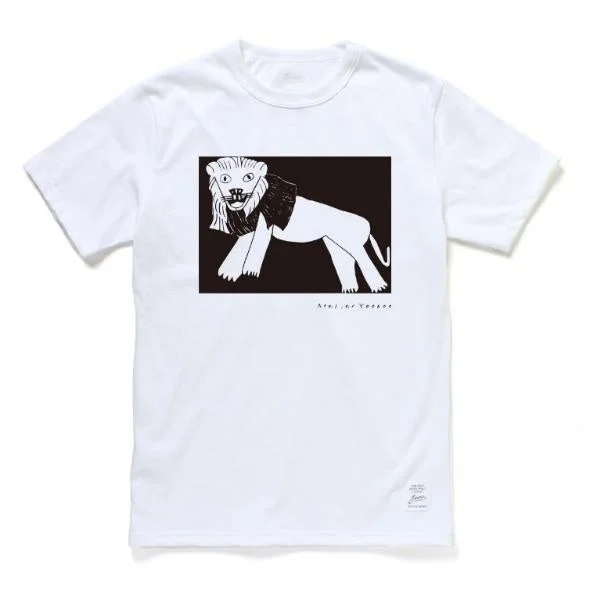 ライオンのイラストTシャツ
