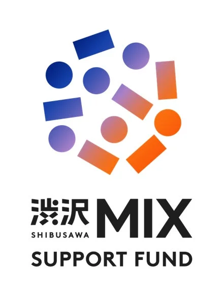 「渋沢 MIX SUPPORT FUND」のロゴ画像です。青からオレンジにグラデーションする様々な円形と長方形の幾何学模様が円状に配置されており、モダンで協調性を感じさせるデザインです。
